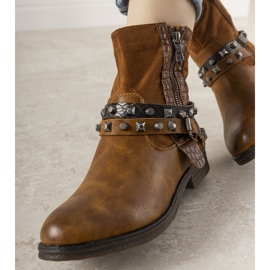 Botas marrons com tiara de Elffie cravejada marrom 2
