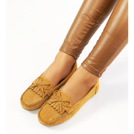 Mocassins marrons da Medrano amarelo 1