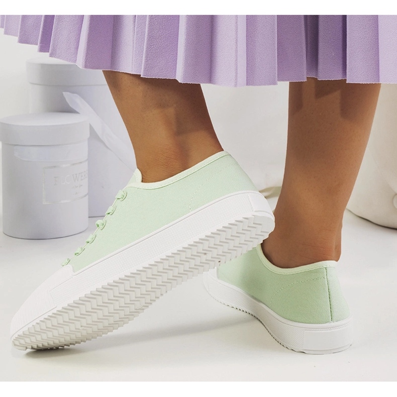 Tênis feminino verde Rivas 1