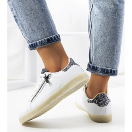 Tênis Caldwell branco prata 2