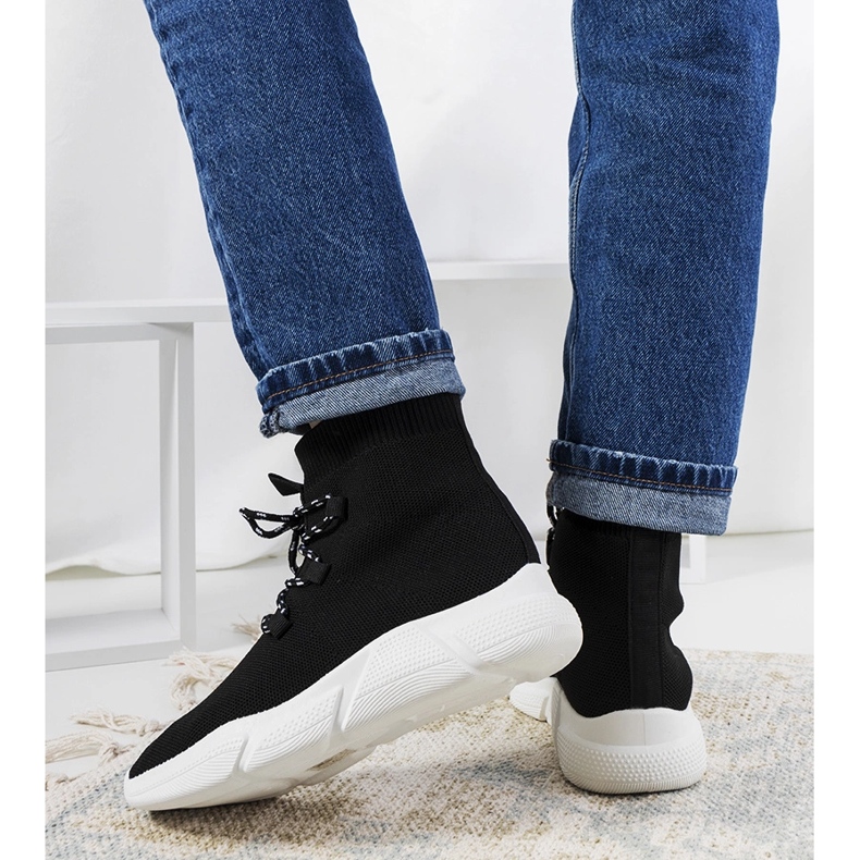 Tênis preto Maryann 1