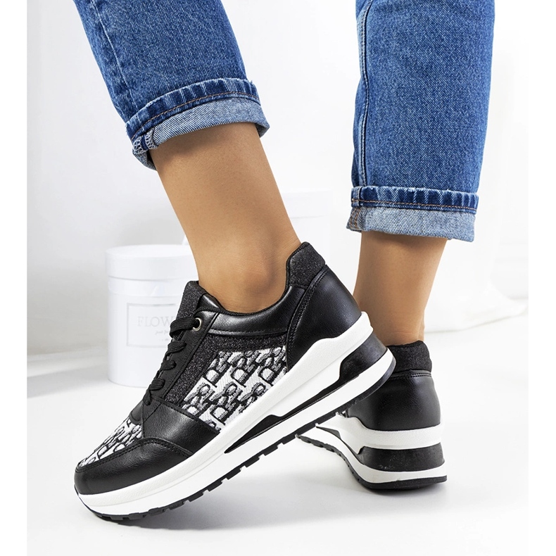 Tênis Aloisia preto 1