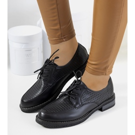 Sapato oxford vazado preto Edda 1