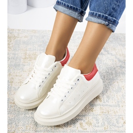 Tênis feminino branco perolado Neera vermelho 1