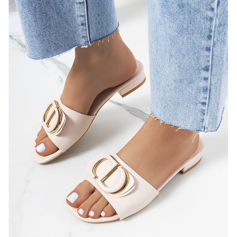 Chinelos bege com salto plano Cammeray 1