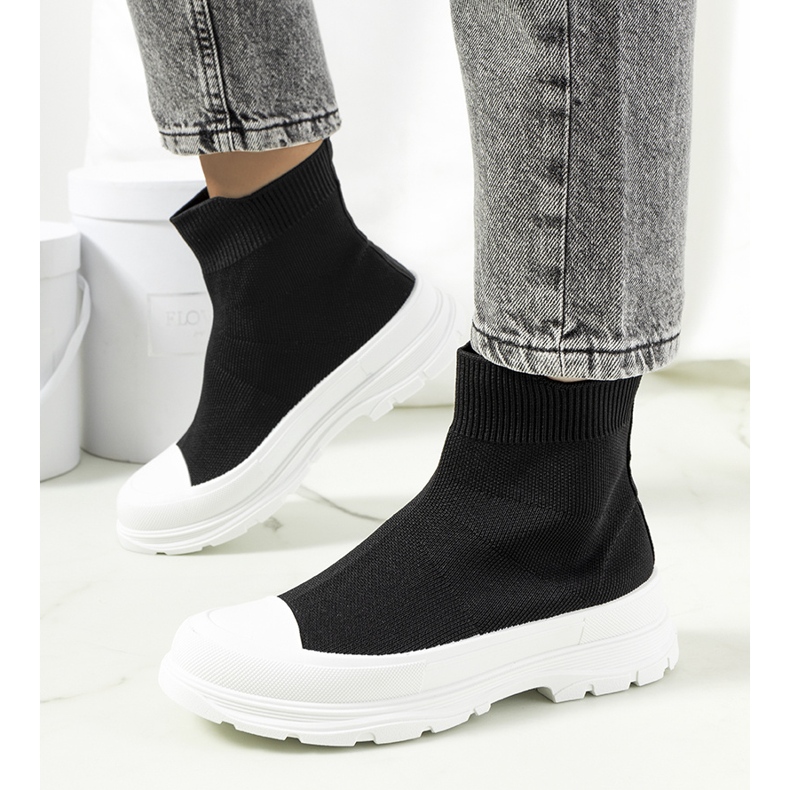 Tênis Mickey preto 1