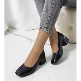 Bombas pretas no post Hanae preto 1