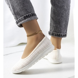 Ilse Tênis vazado bege cru 1