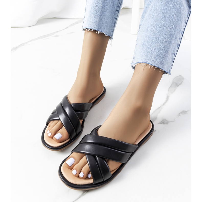 Chinelos Thies de mulher negra preto 1