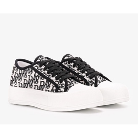 Tênis branco na plataforma Lalonde 1