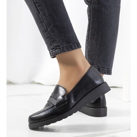 Sapatos femininos pretos Fagne 1