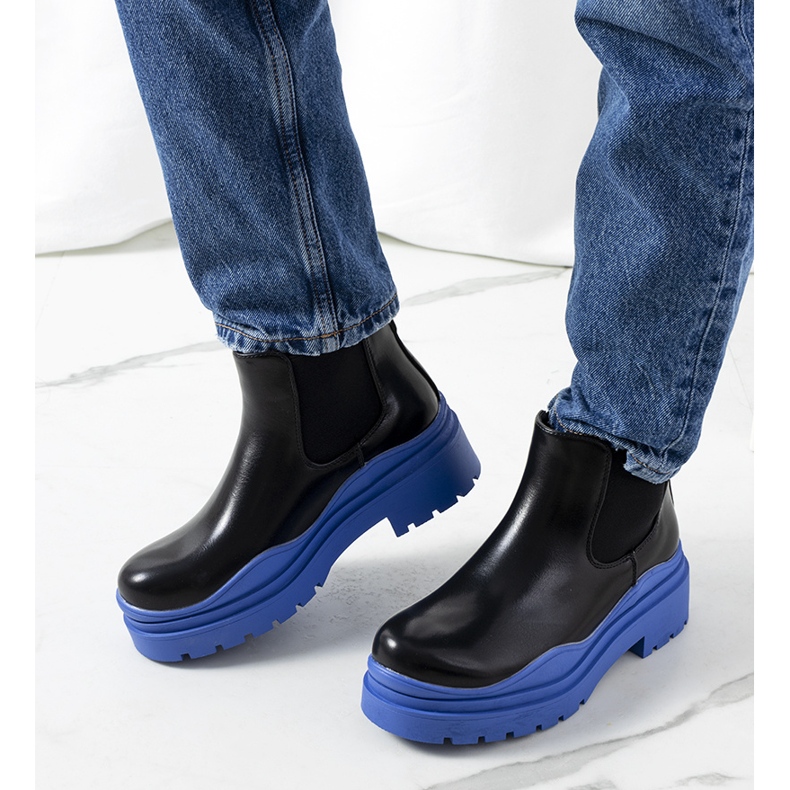 Botas pretas na plataforma azul Gaffney preto 1