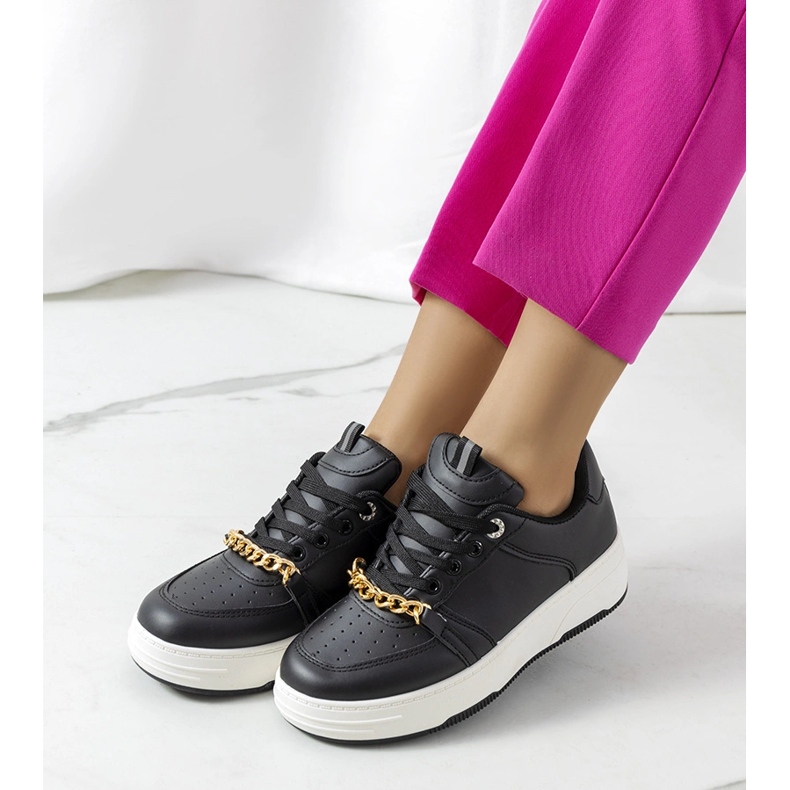 Tênis Kelliher preto com corrente 1 Tênis Kelliher preto com corrente 1