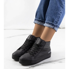 Tênis quentinho na cunha Big Star II274147 preto 1