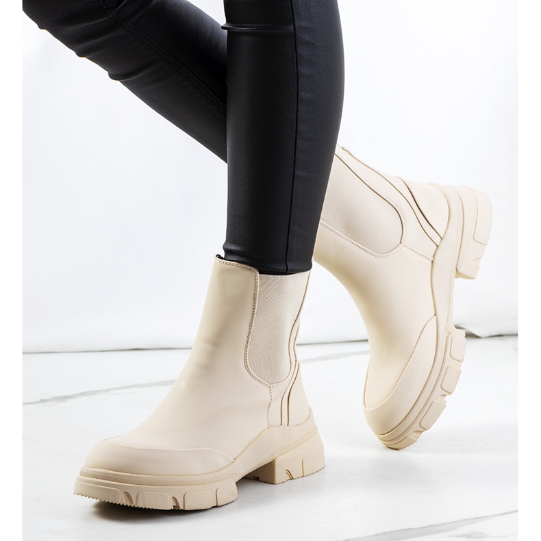 PA1 Bota Carlos bege 1