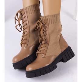 Botas castanhas com parte superior Ada flexível castanho 1