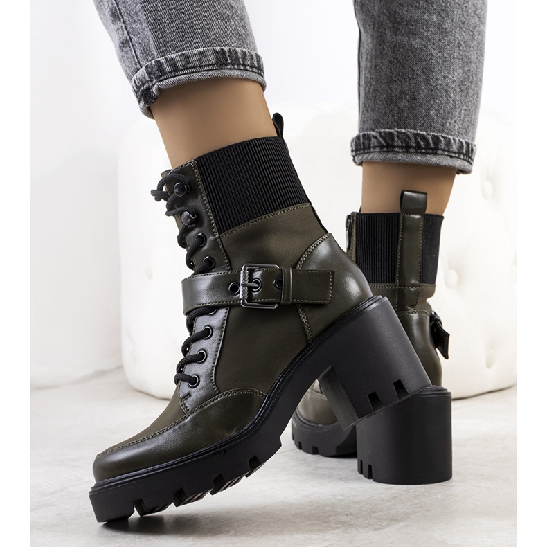 PA1 Sapato de salto alto verde Messina 1