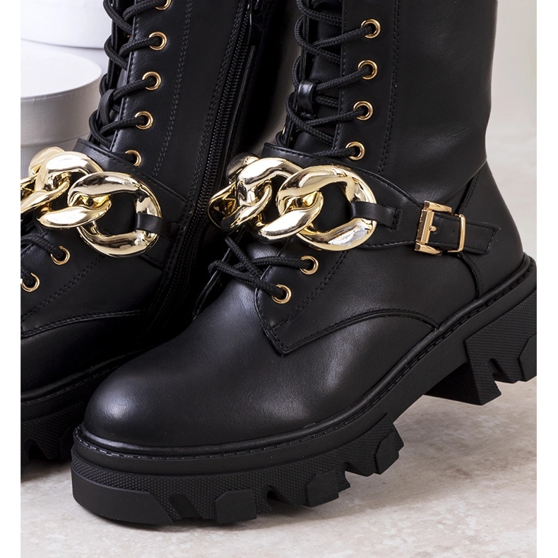 Botins pretos com corrente Laboy 1