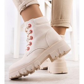 Bota cano baixo bege da Ursa 1