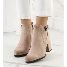 Botins bege 1