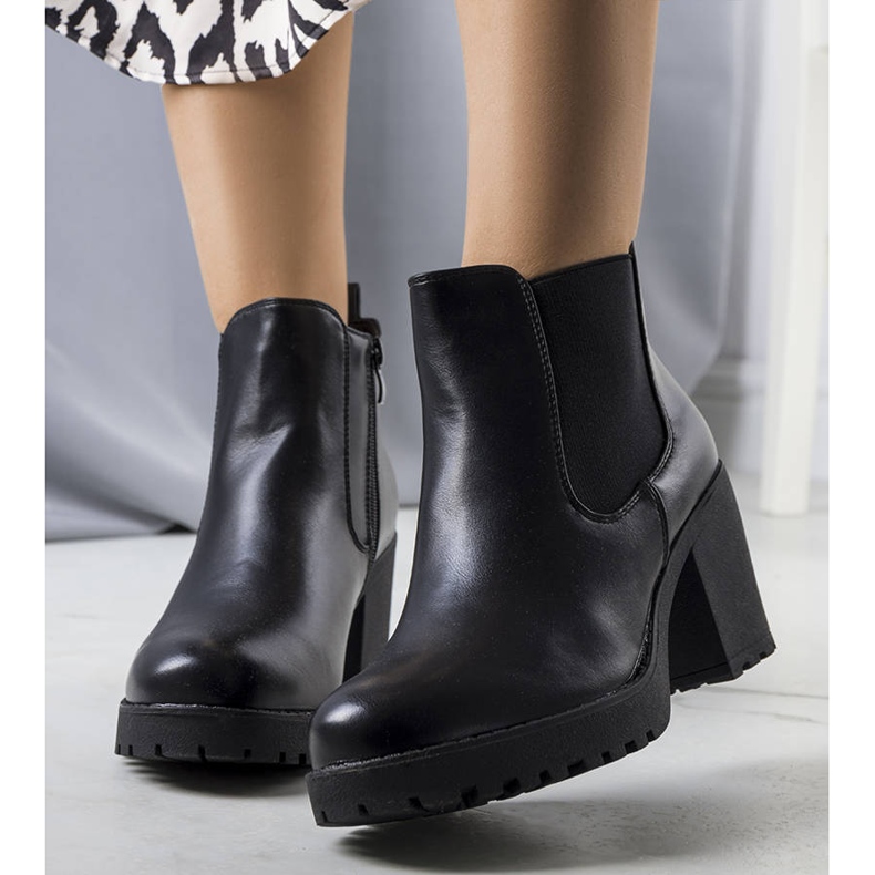 Botas com isolamento Cattan preto 1 Botas com isolamento Cattan preto 1