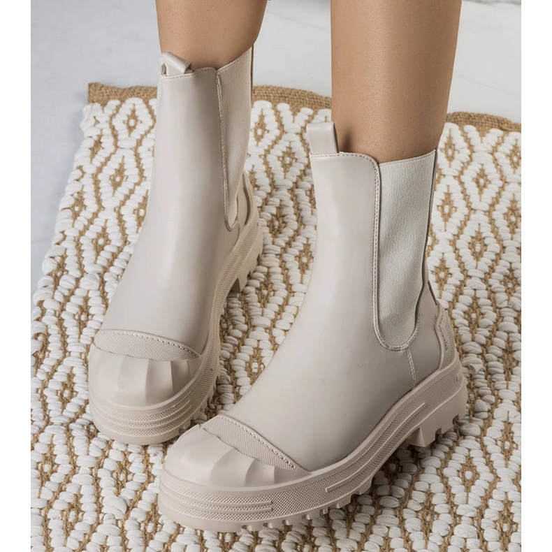 Botas femininas bege Crispo 1