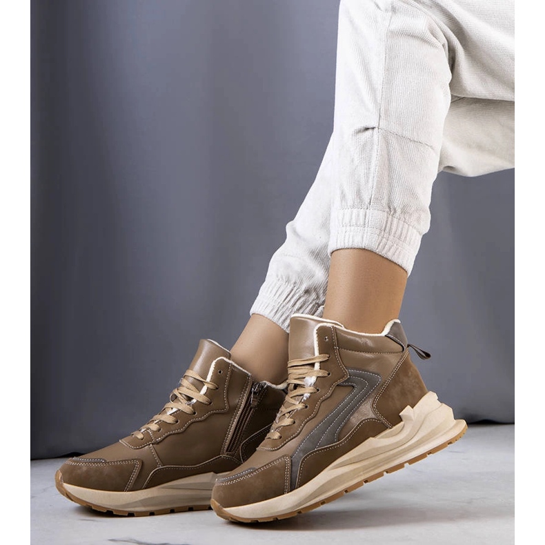 Tênis com isolamento marrom Tasma 1