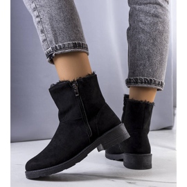 BM Botas isoladas pretas Salona preto 1