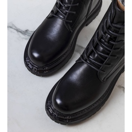 Botas isoladas pretas, Vanta preto 1