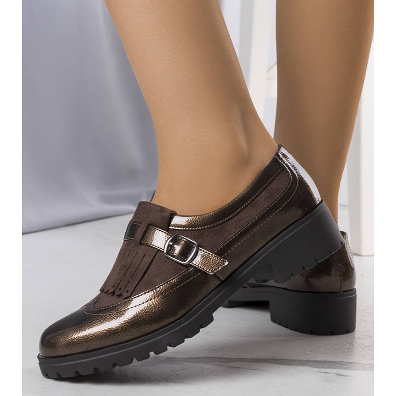 PA1 Sapato de couro envernizado marrom Eliers 1