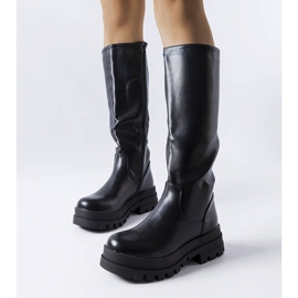 Botas isoladas pretas da Stanis preto 1