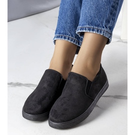 Tênis pretos tênis com parte ecológica 1