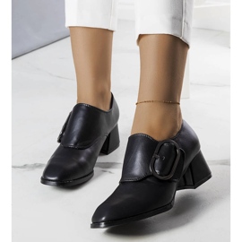 Sapatos de salto pretos da Ailani 1