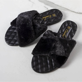 Karsyn slides pretos com pele 1