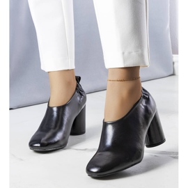 PA1 Botins pretos Tadeo 1