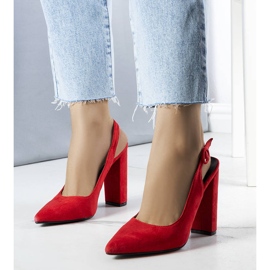 Bombas vermelhas com salto aberto vermelho 1