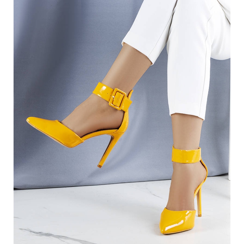 BM Sapatos lacados laranja da Sonya 1