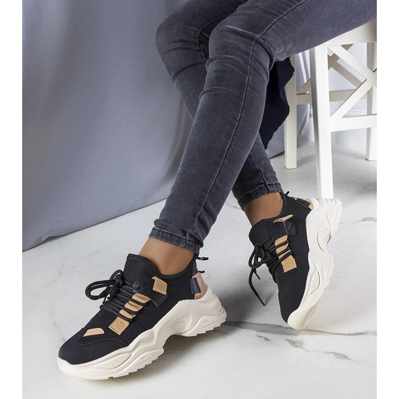 Tênis esportivo preto Sheryl 1