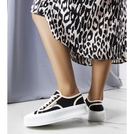 PA1 Tênis plataforma preto Connie. 1