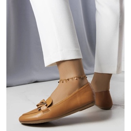 Mocassim marrom com corrente Mamie castanho 1