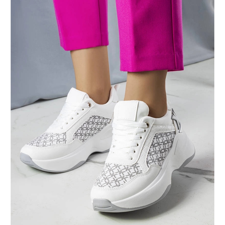 Margie Tênis branco com monograma 1