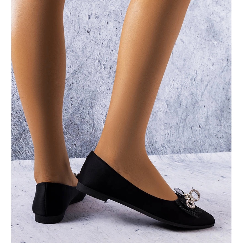 Bailarinas pretas com laço e strass LaGarde preto 1 Bailarinas pretas com laço e strass LaGarde preto 1