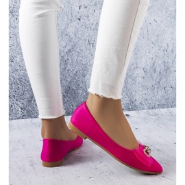 Sapatilha rosa com laço e strass LaGarde 1
