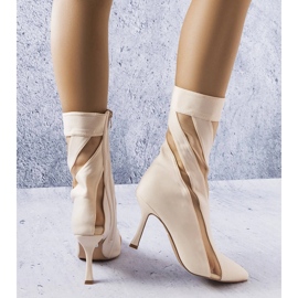 Bota bege com detalhes transparentes Jay 1
