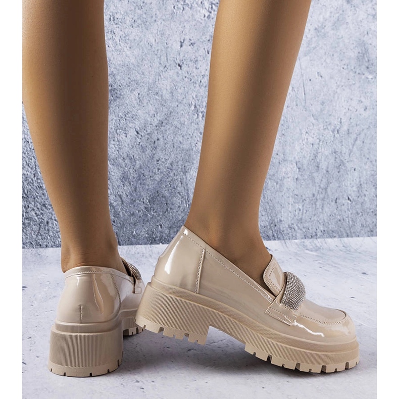 Brogues laqueados bege com zircônias cúbicas Mouss 1