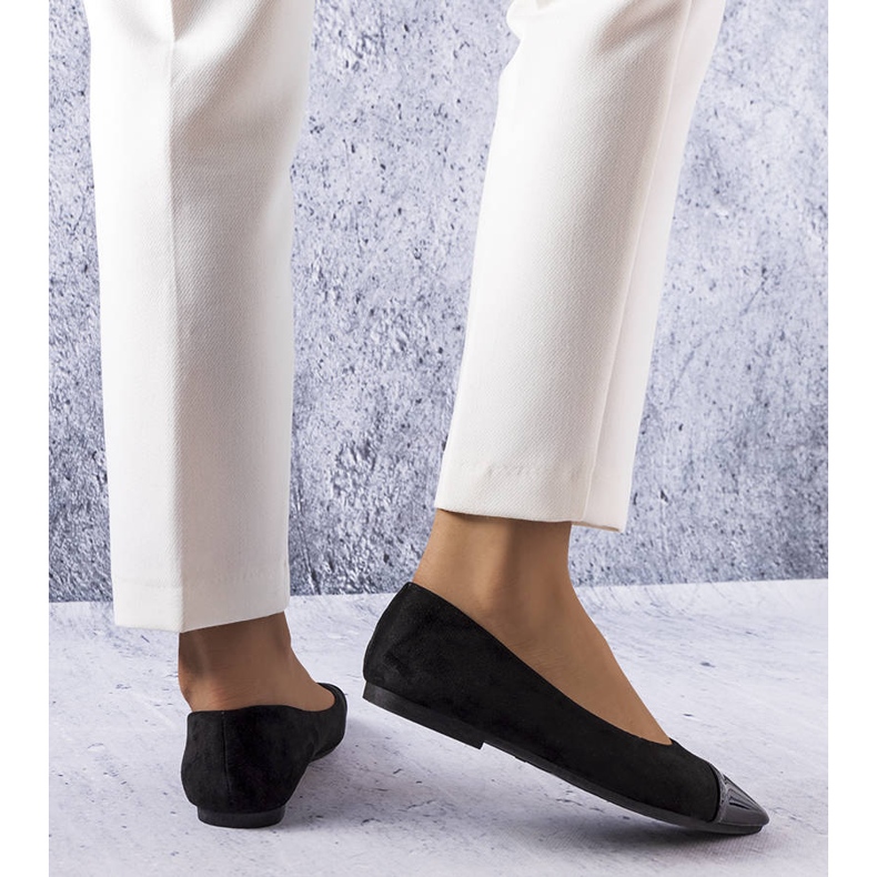 Bailarinas pretas envernizadas de Thibault preto 1