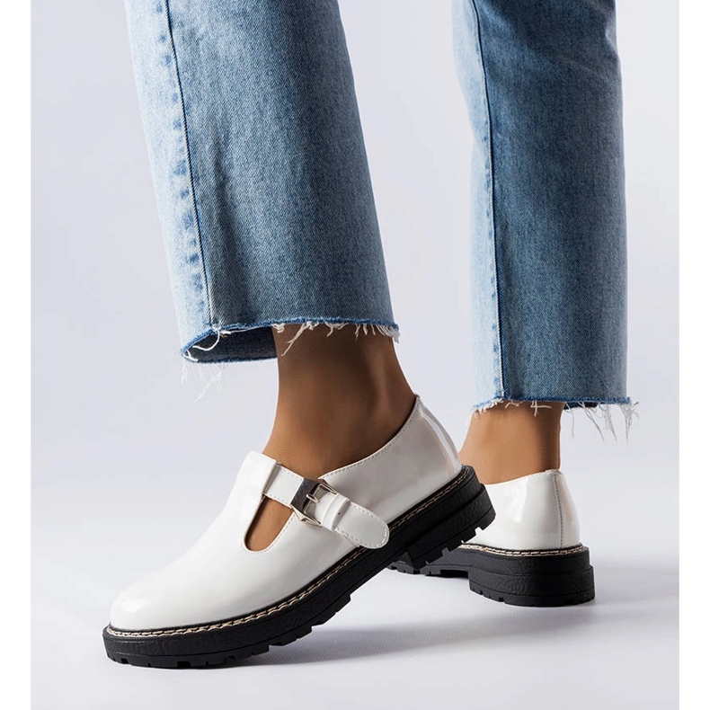 Vaden sapato branco laqueado 1