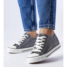 Tênis de cunha preto brocado, Creta. 1