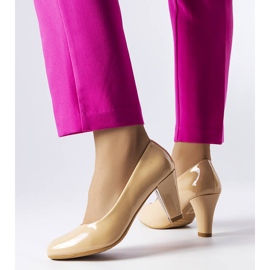 BM Sapatos de couro envernizados bege Burkett 1