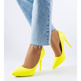 BM Salto amarelo neon da Lamothe 1